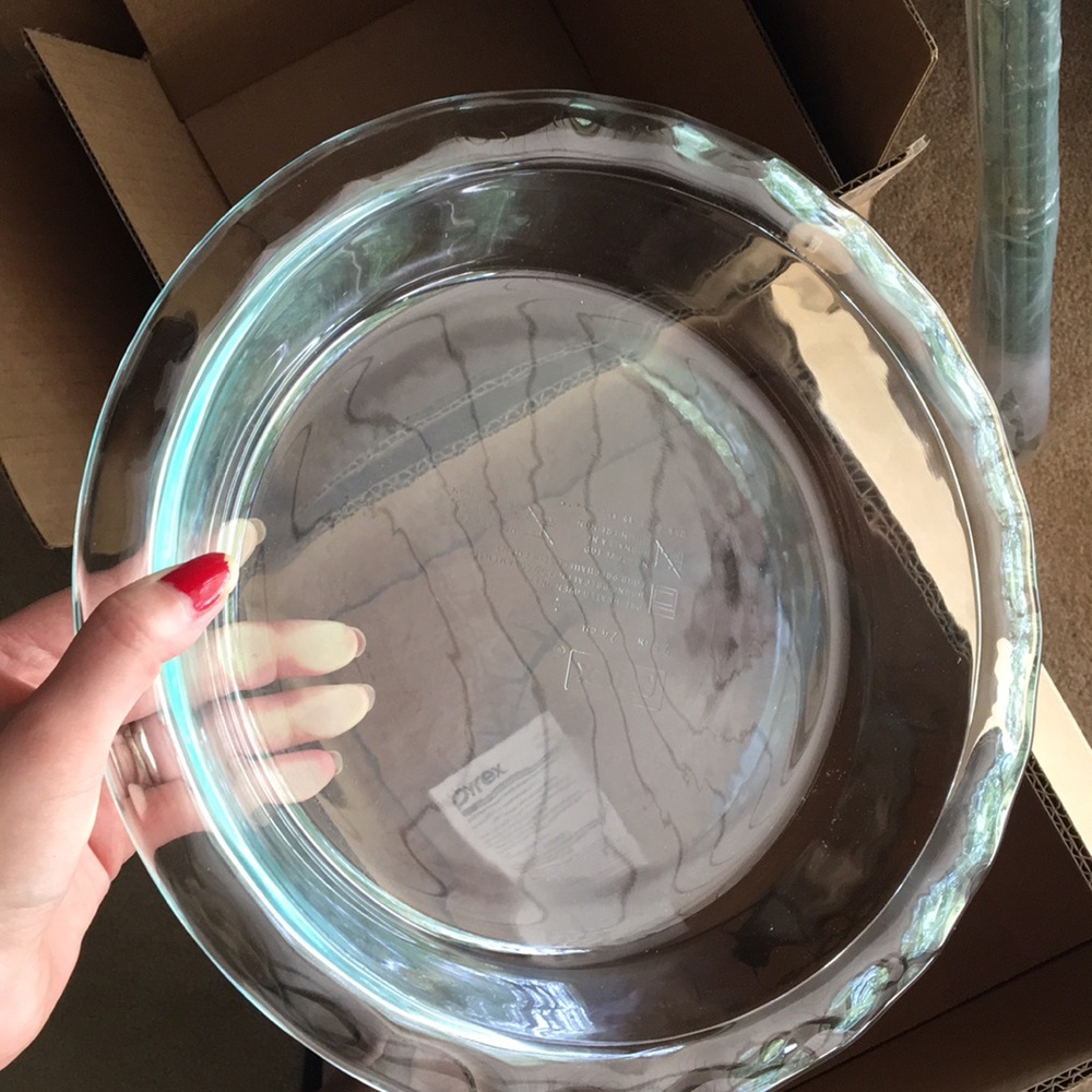 9.5” Pyrex Pie Pan (pack of 2) - IN ORIGINAL BOX